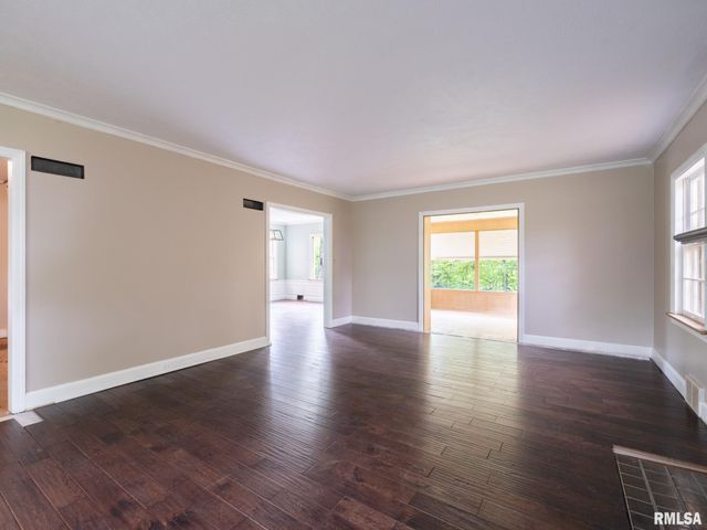 205 N KICKAPOO Terrace, Peoria, IL 61604