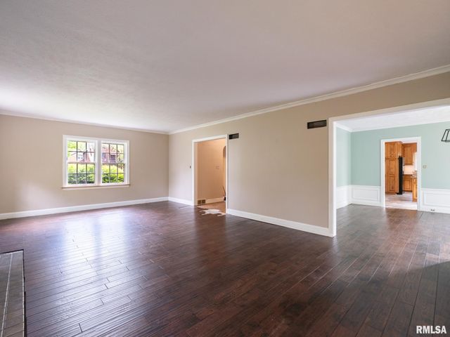205 N KICKAPOO Terrace, Peoria, IL 61604
