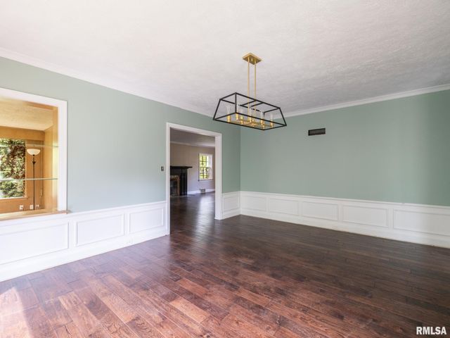 205 N KICKAPOO Terrace, Peoria, IL 61604