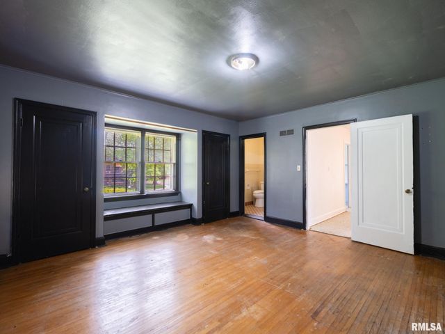 205 N KICKAPOO Terrace, Peoria, IL 61604