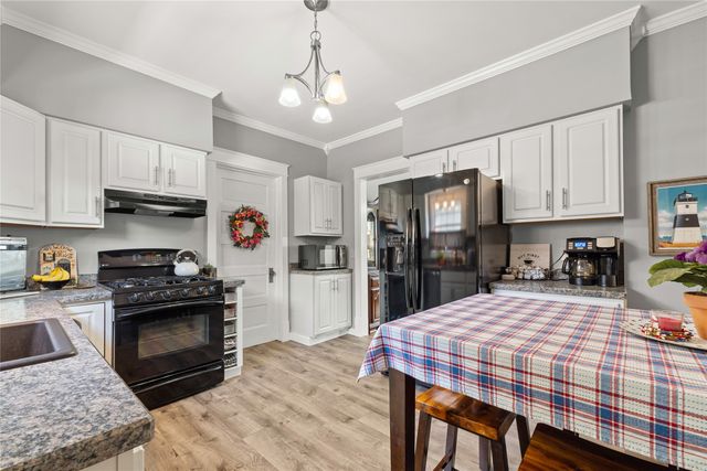 546 STAFFORD Avenue, Erie, PA 16505