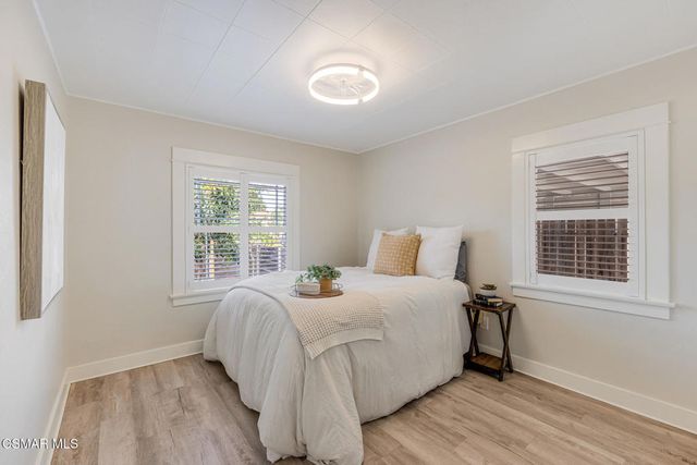 326 W Mission Avenue, Ventura, CA 93001