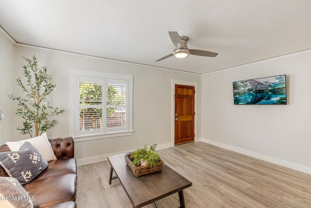 326 W Mission Avenue, Ventura, CA 93001