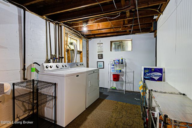 5609 Clearridge Pl, Louisville, KY 40229