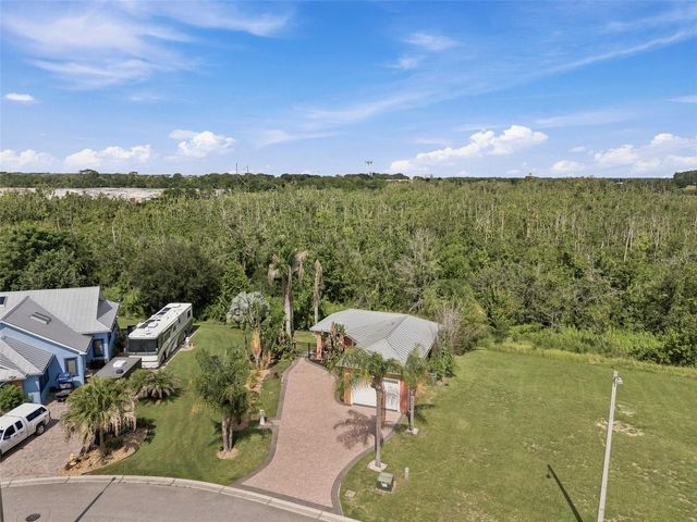 3210 GREAT HERON LOOP, Polk City, FL 33868