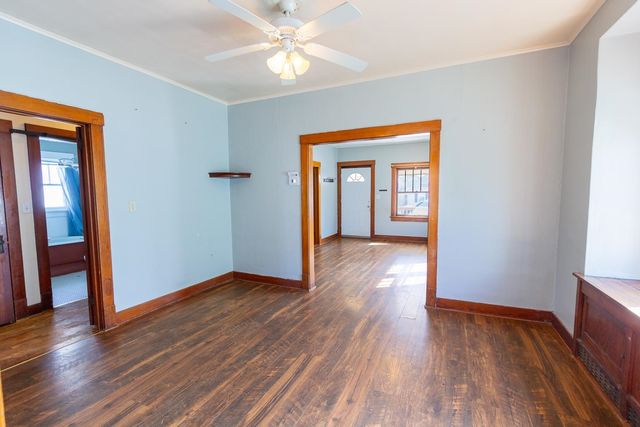 932 S 5th St, Salina, KS 67401