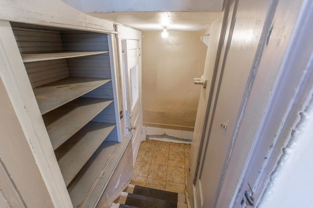 932 S 5th St, Salina, KS 67401