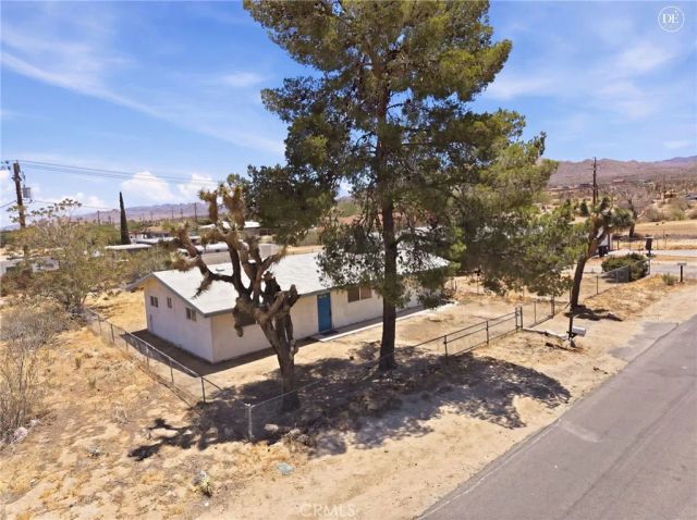 6423 Indio Avenue, Yucca Valley, CA 92284