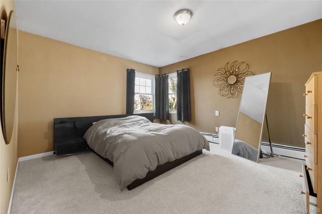 60 Mercury Avenue, East Patchogue, NY 11772