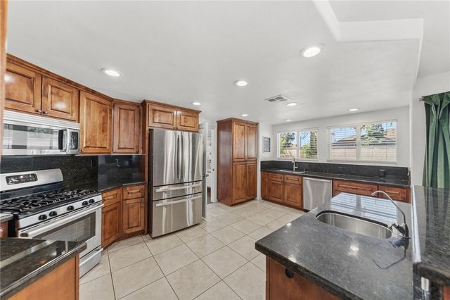 30508 Laurel Court, Murrieta, CA 92563