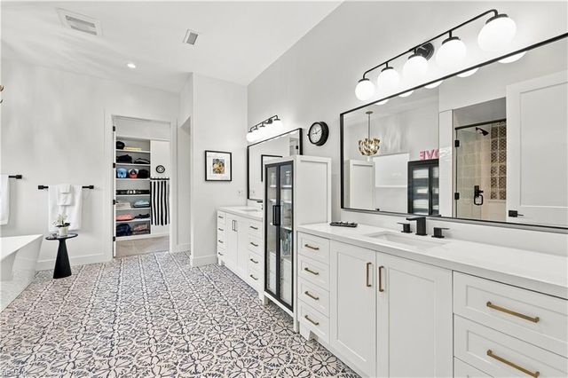 2921 Estates DR, Virginia Beach, VA 23454