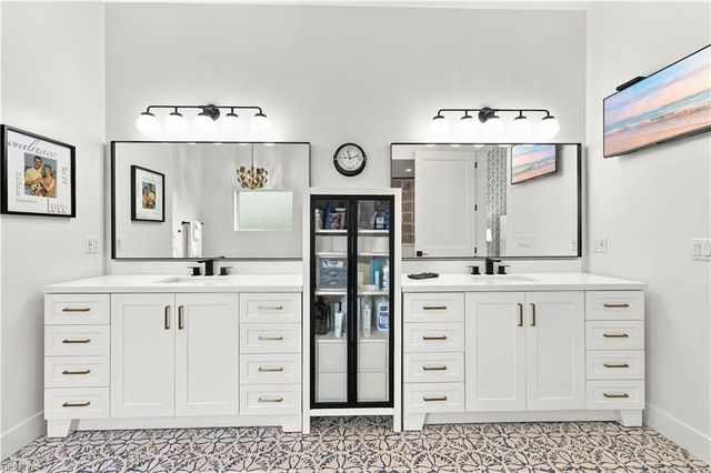 2921 Estates DR, Virginia Beach, VA 23454