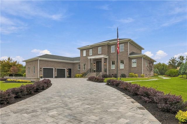 2921 Estates DR, Virginia Beach, VA 23454