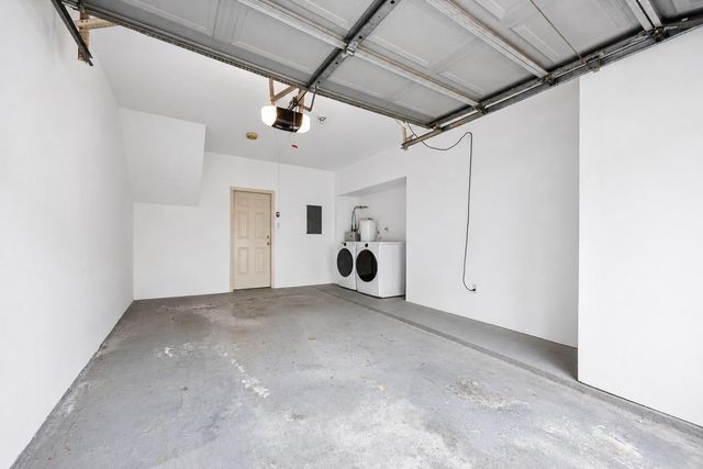 1829 Augusta Drive 19, Houston, TX 77057