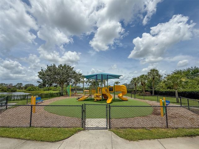 8222 HAVEN HARBOUR WAY, Bradenton, FL 34212