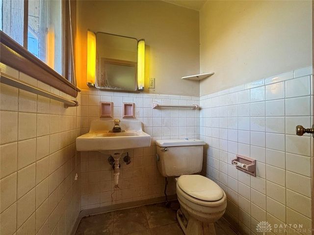 1243 Kevin Drive, Fairborn, OH 45324