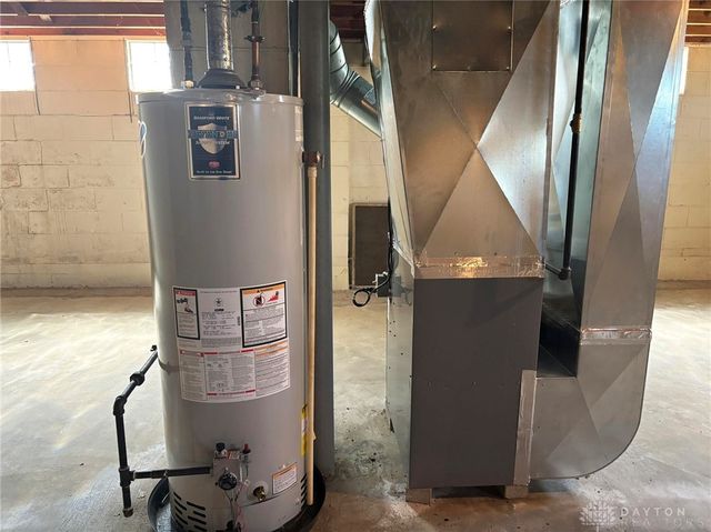 1243 Kevin Drive, Fairborn, OH 45324