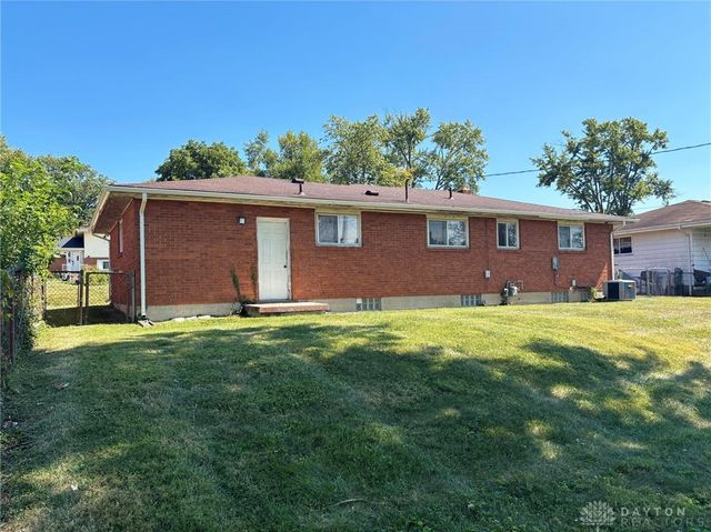 1243 Kevin Drive, Fairborn, OH 45324