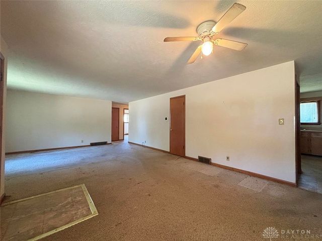 1243 Kevin Drive, Fairborn, OH 45324