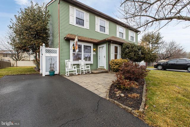 103 COBBLESTONE CIR, Horsham, PA 19044