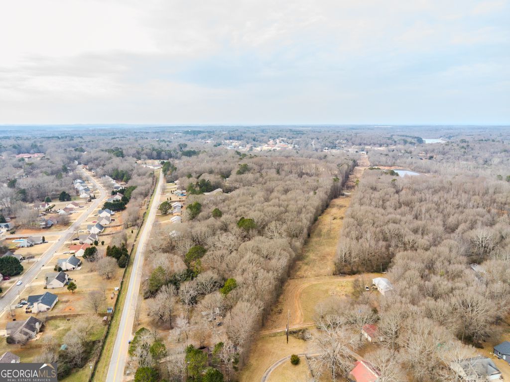 325 Peachtree Road, Jefferson, GA 30549 — photo 4