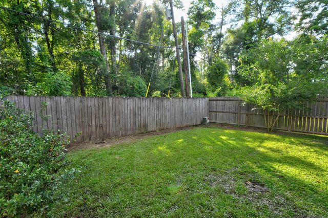 8660 Nottaway St, Denham Springs, LA 70726