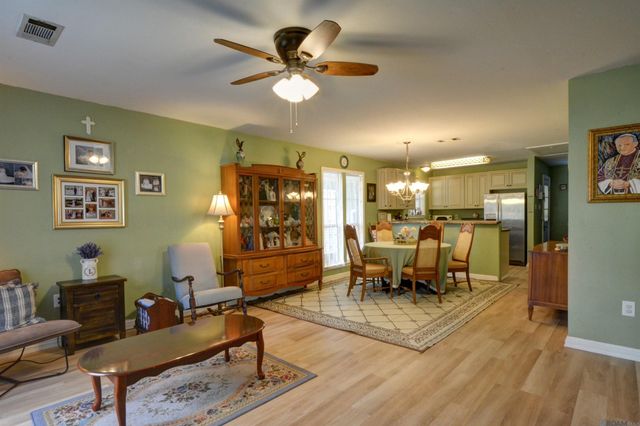8660 Nottaway St, Denham Springs, LA 70726