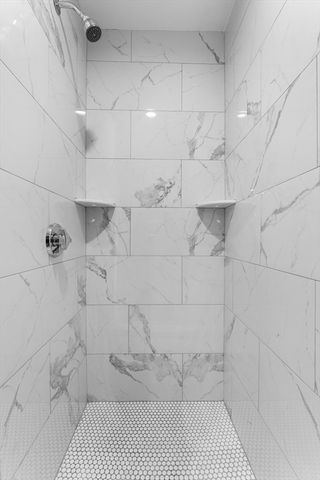 178 Highland St, Cranston, RI 02920