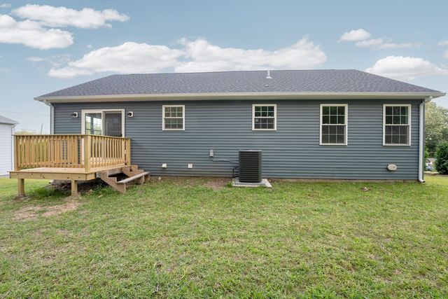 178 Highland St, Cranston, RI 02920