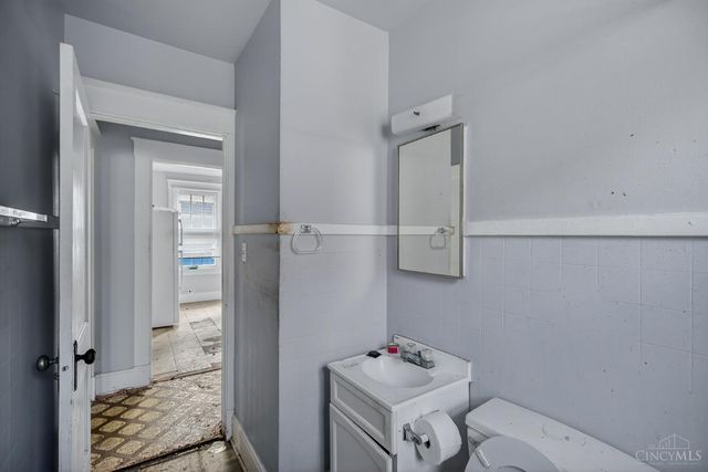 4373 Virginia Avenue, Cincinnati, OH 45223