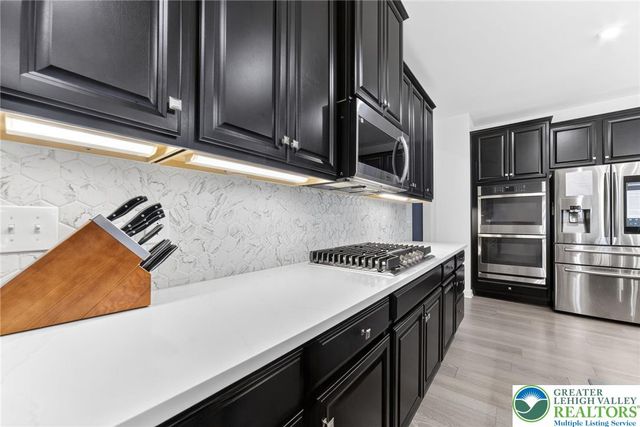 3952 Orth Street, Bethlehem Twp, PA 18020
