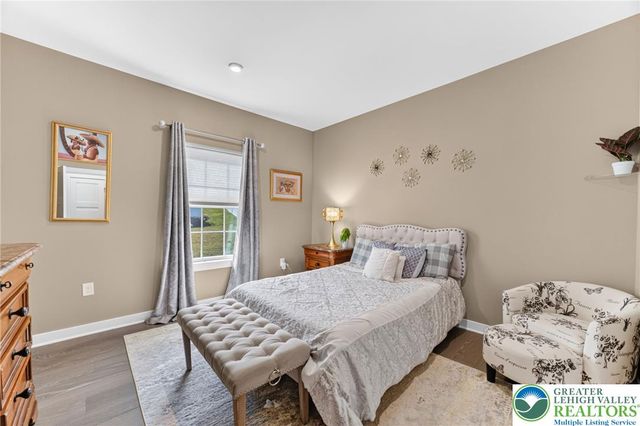 3952 Orth Street, Bethlehem Twp, PA 18020