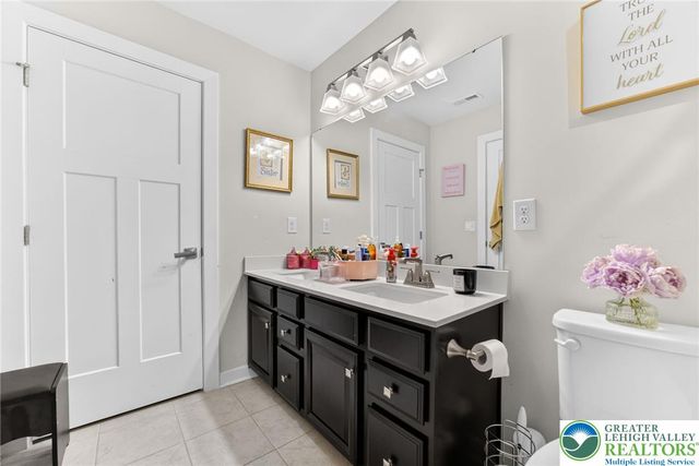 3952 Orth Street, Bethlehem Twp, PA 18020
