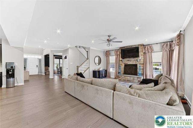 3952 Orth Street, Bethlehem Twp, PA 18020