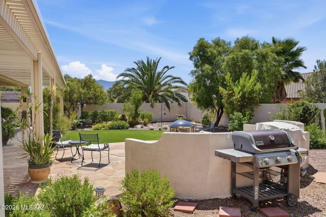 9736 E Rock Ridge Court, Tucson, AZ 85749