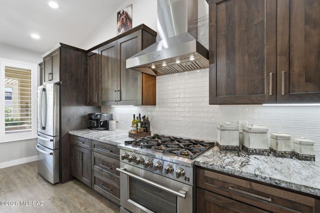 9736 E Rock Ridge Court, Tucson, AZ 85749