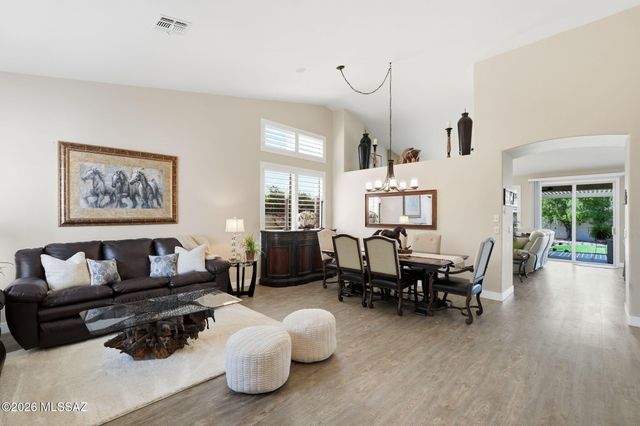 9736 E Rock Ridge Court, Tucson, AZ 85749