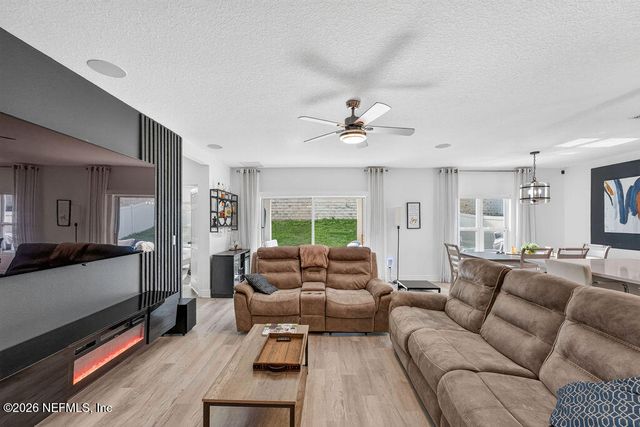 594 BELLINGHAM Way, Minneola, FL 34715