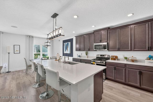 594 BELLINGHAM Way, Minneola, FL 34715