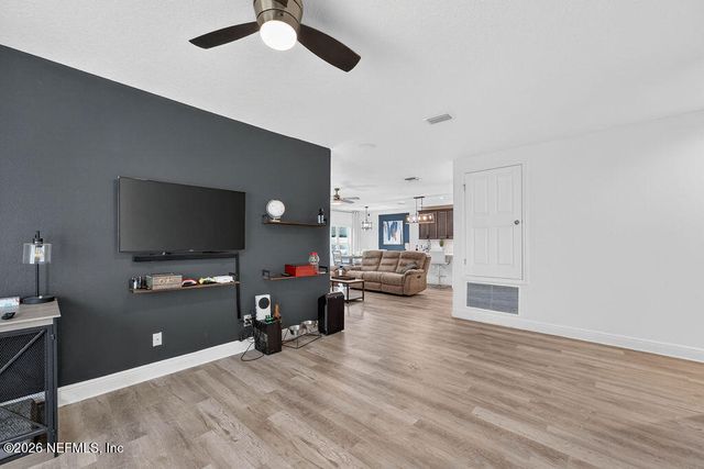 594 BELLINGHAM Way, Minneola, FL 34715