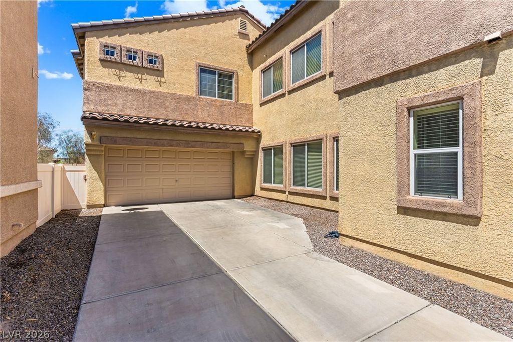 1348 Cedar Berry Court, Henderson, NV 89012 — photo 3