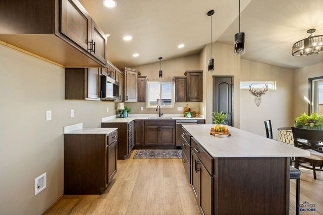 14484 BRAYLEE JO RD, Piedmont, SD 57769