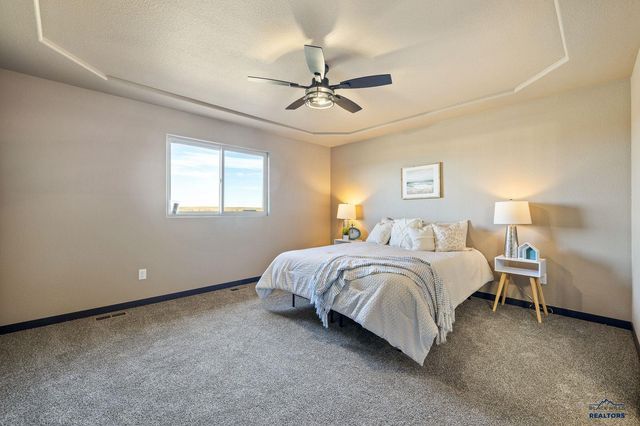 14484 BRAYLEE JO RD, Piedmont, SD 57769