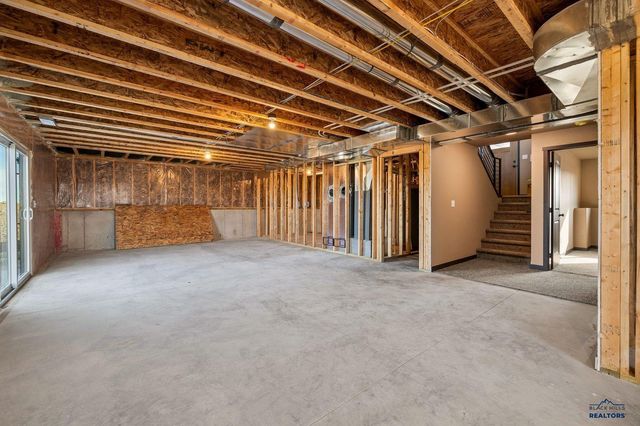 14484 BRAYLEE JO RD, Piedmont, SD 57769