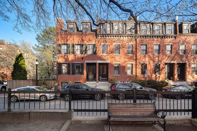 8 Ringgold St, Boston, MA 02118