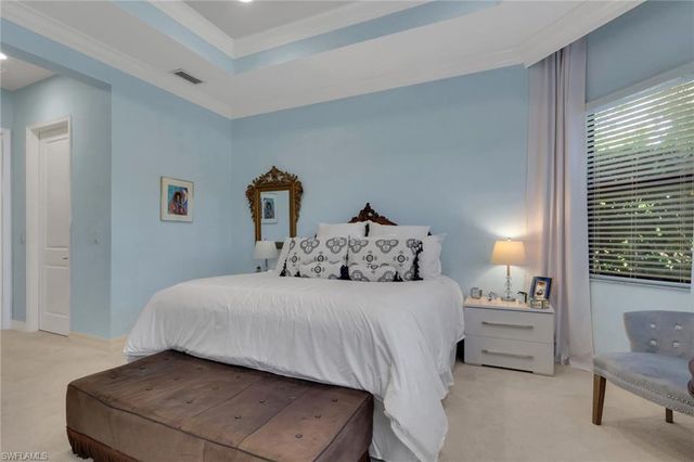 4113 Amelia WAY, Naples, FL 34119