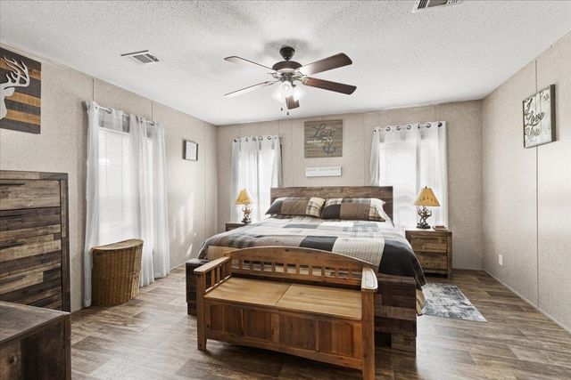 6940 Calvin Morgan Grade, Perry, FL 32348