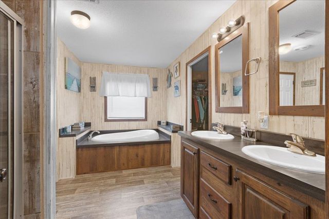 6940 Calvin Morgan Grade, Perry, FL 32348