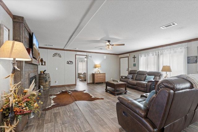 6940 Calvin Morgan Grade, Perry, FL 32348