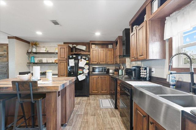 6940 Calvin Morgan Grade, Perry, FL 32348